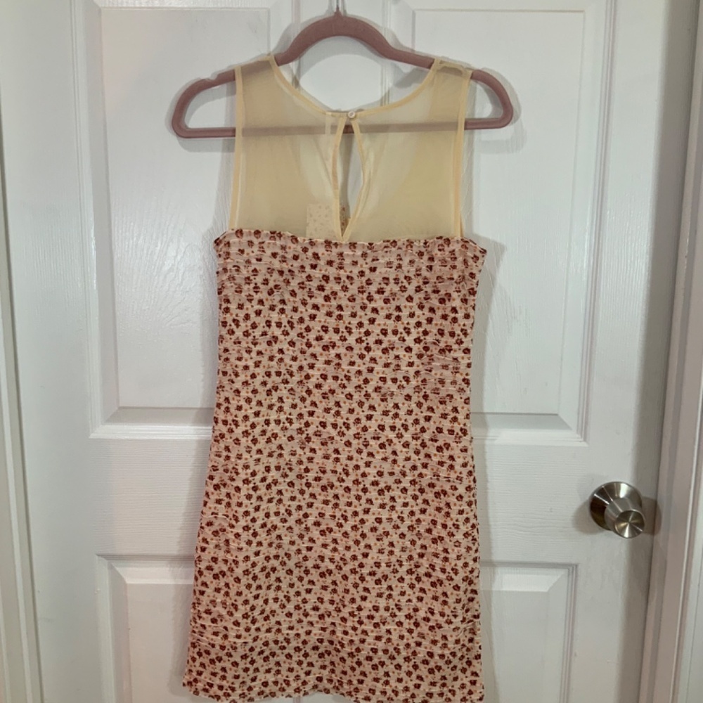 Free People Mesh Floral Ruched Sleeveless Mini Dress Size Small - Picture 4 of 7